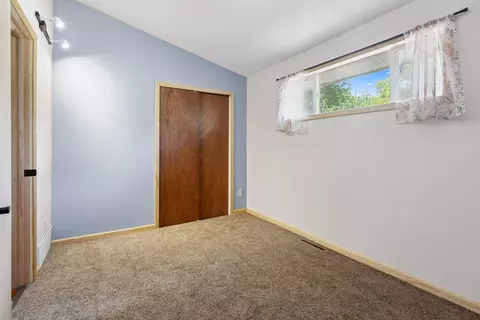 Bedroom - 7800 Juniper Ave, Gary, IN 46403 photo 5 of 6