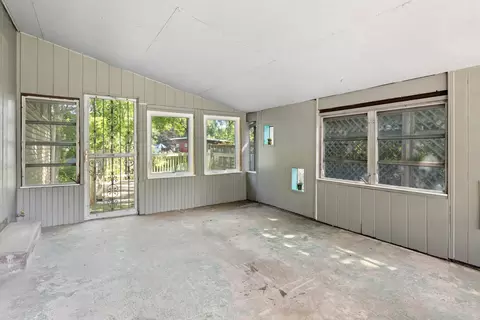 Exterior - 7800 Juniper Ave, Gary, IN 46403 photo 6 of 9