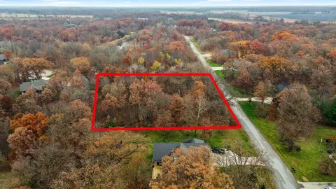 3380 Rachel Ln, Wheatfield, IN 46392 photo 4