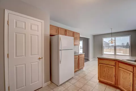 Kitchen - 7736 E 108th Ave #C, Crown Point, IN 46307 photo 5 of 6