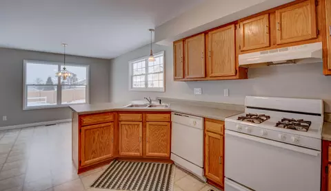 Kitchen - 7736 E 108th Ave #C, Crown Point, IN 46307 photo 3 of 6
