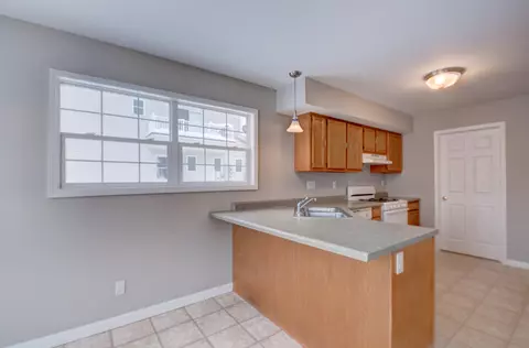 Kitchen - 7736 E 108th Ave #C, Crown Point, IN 46307 photo 2 of 6