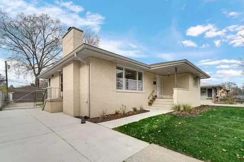 Exterior - 8224 Beech Ave, Munster, IN 46321 photo 1 of 6