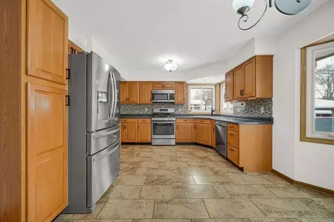 Kitchen - 8224 Beech Ave, Munster, IN 46321 photo 2 of 3