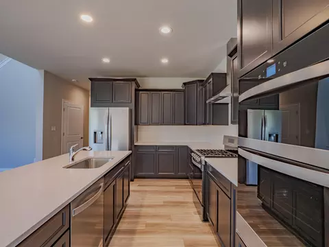 Kitchen - 7502 E 116th Ave, Crown Point, IN 46307 photo 3 of 3