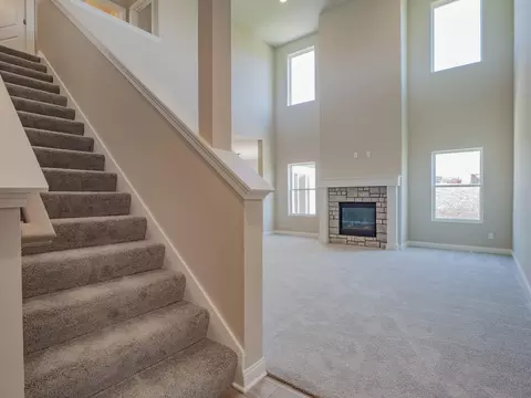 Living - 7502 E 116th Ave, Crown Point, IN 46307 photo 1 of 4