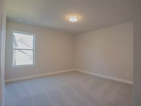 Bedroom - 7502 E 116th Ave, Crown Point, IN 46307 photo 3 of 4