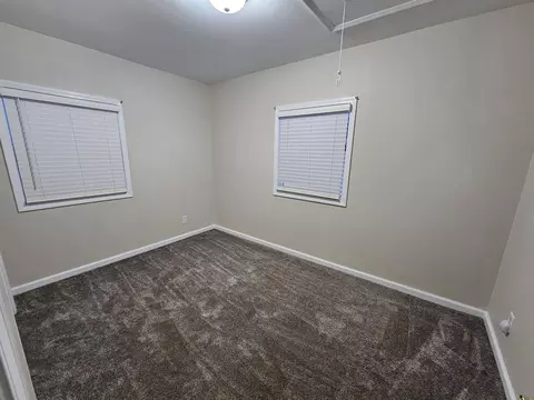 Bedroom - 2725 W 42nd Ave, Gary, IN 46408 photo 4 of 7
