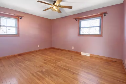 1016 N Wheeler St, Griffith, IN 46319 photo 13
