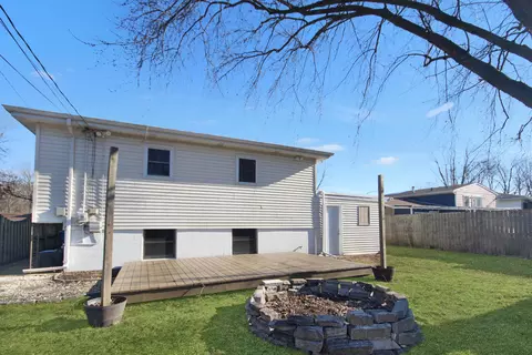 1016 N Wheeler St, Griffith, IN 46319 photo 15