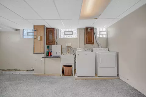 248 Adelaide Pl, Munster, IN 46321 photo 24