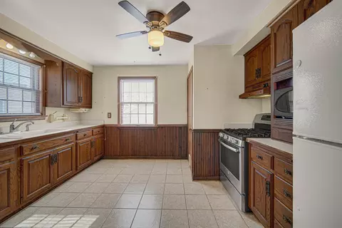 248 Adelaide Pl, Munster, IN 46321 photo 14