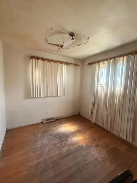 2401 Fillmore St, Gary, IN 46407 photo 3