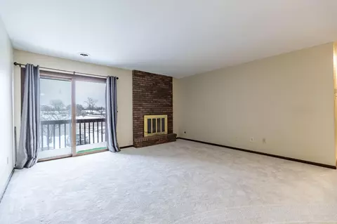 931 W Glen Park Ave #204, Griffith, IN 46319 photo 4