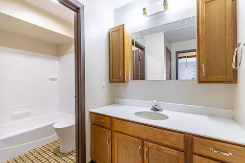 931 W Glen Park Ave #204, Griffith, IN 46319 photo 12