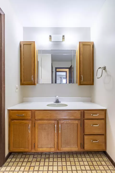 931 W Glen Park Ave #204, Griffith, IN 46319 photo 13
