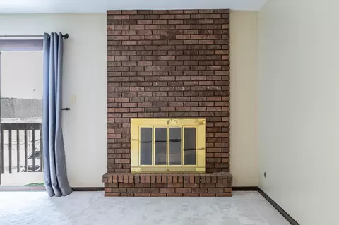 931 W Glen Park Ave #204, Griffith, IN 46319 photo 5