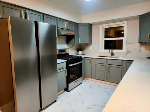 Kitchen - 4344 Ryan Ct, Gary, IN 46403 photo 4 of 5
