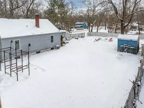 2321 Crest Rd, Gary, IN 46408 photo 20