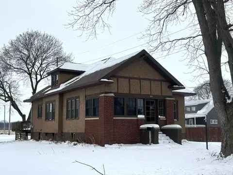 105 E Allen St, Kentland, IN 47951