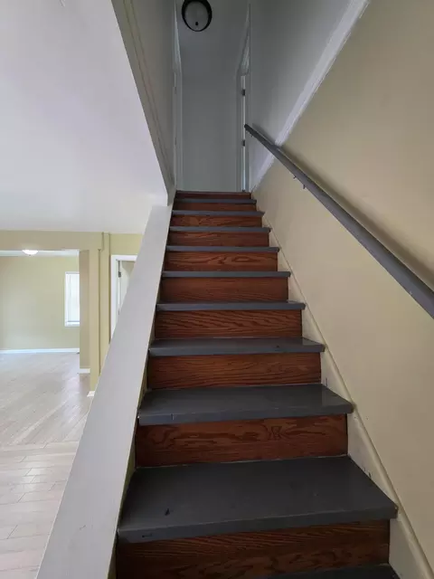 Entry Way - 679 Martin Luther King Dr, Gary, IN 46402 photo 1 of 3