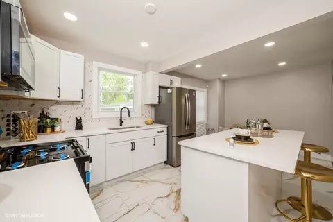 Kitchen - 1420 W 47th Ave, Gary, IN 46408 photo 4 of 4
