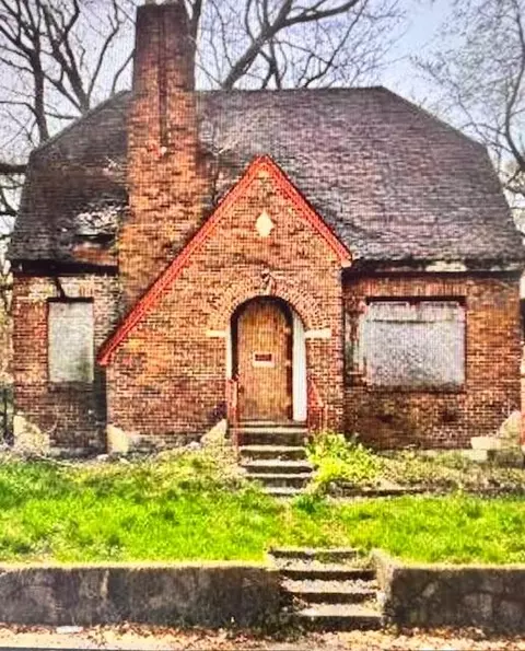 866 Floyd St, Gary, IN 46403