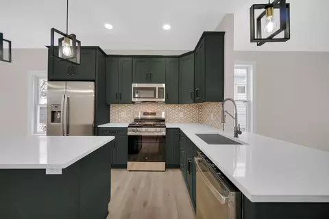 Kitchen - 920 Highland St, Hammond, IN 46320 photo 3 of 5
