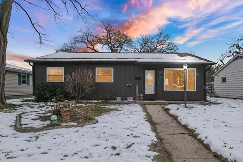 Exterior - 227 N Wright St, Griffith, IN 46319 photo 1 of 5