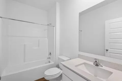 Bath - 10596 Morse Pl, Crown Point, IN 46307 photo 1 of 1