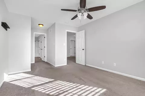 Entry Way - 11421 Vermont Pl, Crown Point, IN 46307 photo 3 of 4
