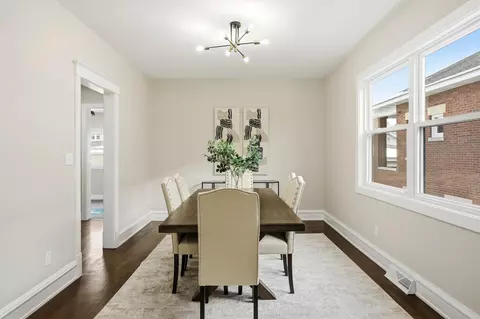 Dining - 2009 Wespark Ave, Whiting, IN 46394 photo 1 of 1