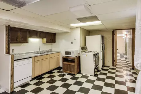 Kitchen - 37 Elizabeth St, Hammond, IN 46320 photo 3 of 3