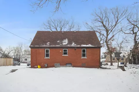 Exterior - 1012 Oklahoma St, Gary, IN 46403 photo 3 of 4