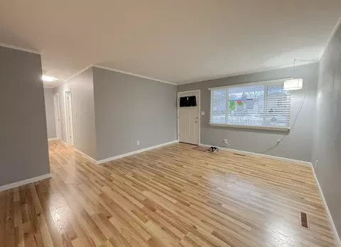 Living - 709 James Pl, Griffith, IN 46319 photo 1 of 3