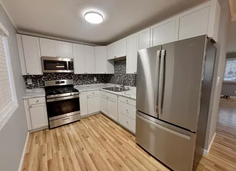 Kitchen - 709 James Pl, Griffith, IN 46319 photo 1 of 2