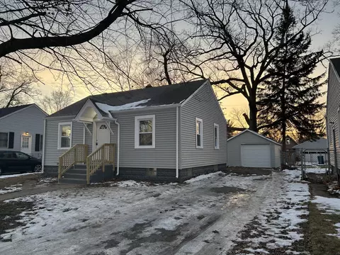 334 N Dwiggins St, Griffith, IN 46319 photo 1