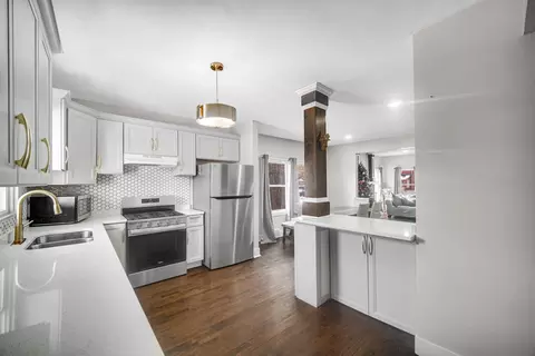749 Buchanan St, Gary, IN 46402 photo 7