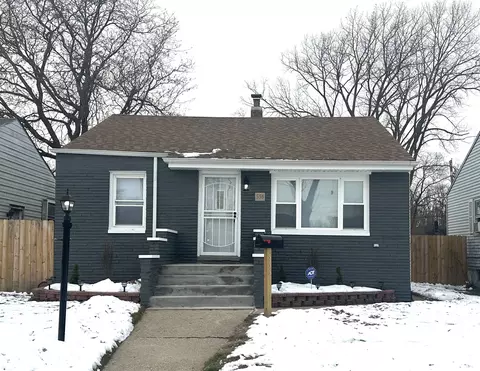 556 Gerry St, Gary, IN 46406