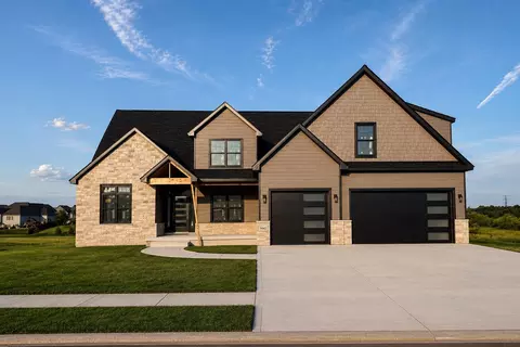 9945 Switch Grass Ln, Saint John, IN 46373