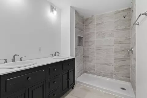 Bath - 830 W 11th Ave, Gary, IN 46402 photo 2 of 4