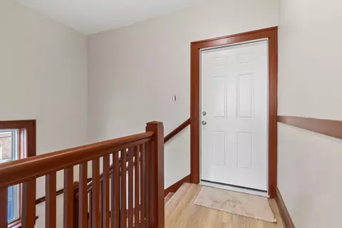 Entry Way - 830 W 11th Ave, Gary, IN 46402 photo 4 of 6