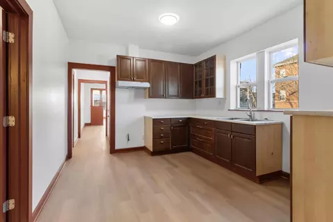 Entry Way - 830 W 11th Ave, Gary, IN 46402 photo 1 of 6