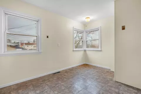 2727 Birch Ave, Whiting, IN 46394 photo 10