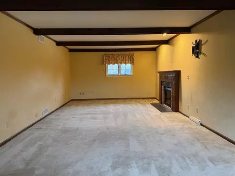 Living - 10859 Bunker Dr, De Motte, IN 46310 photo 6 of 6