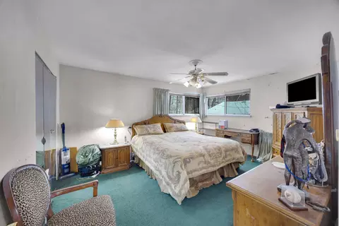 Bedroom - 8411 Hickory Ave, Gary, IN 46403 photo 1 of 4