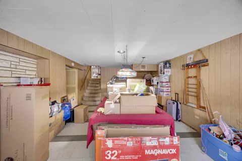 Entry Way - 8411 Hickory Ave, Gary, IN 46403 photo 1 of 1