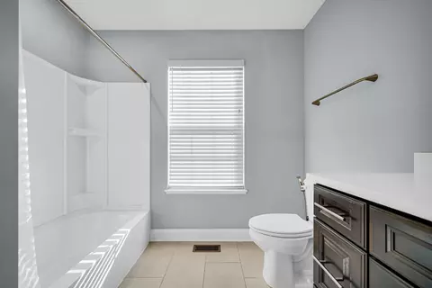 Bath - 10431 Douglas Dr, Saint John, IN 46373 photo 1 of 4