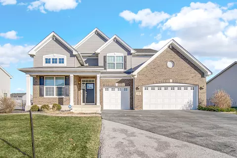 10431 Douglas Dr, Saint John, IN 46373