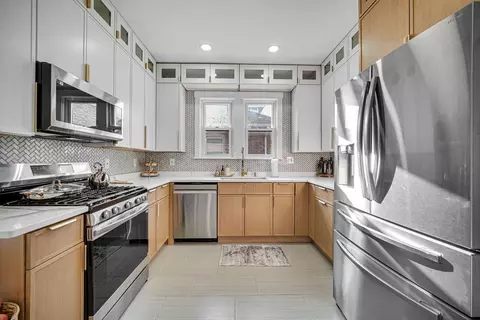 Kitchen - 1828 Stanton Ave, Whiting, IN 46394 photo 3 of 3